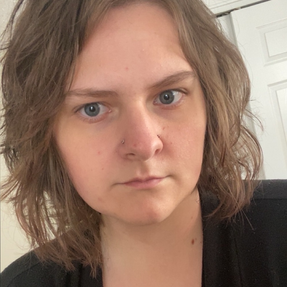 Meet your Posher, Caroline